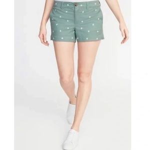 Old Navy Everyday Floral embroidered short